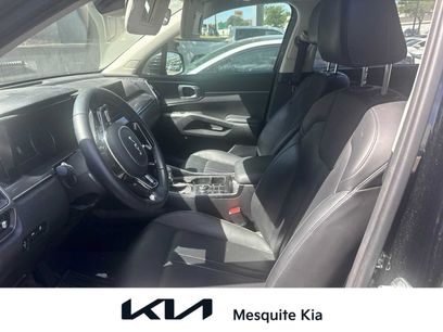 Used 2023 Kia Sorento S w/ Panoramic Sunroof Package