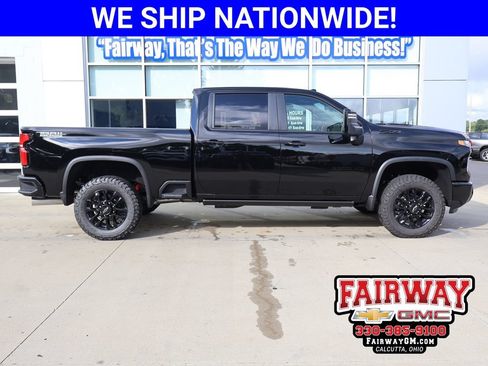 New 2026 Chevrolet Silverado 3500 LT w/ Trail Boss Package AWD/4WD image 1