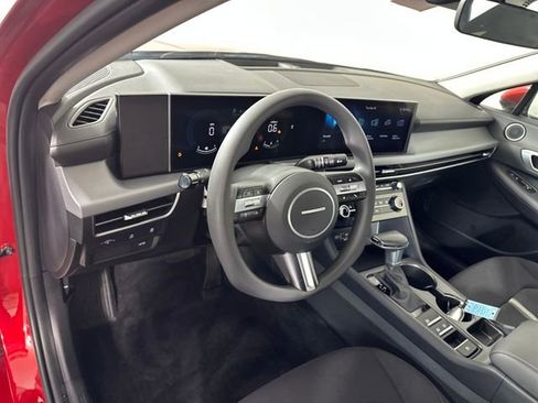 Certified 2025 Hyundai Sonata SE image 32