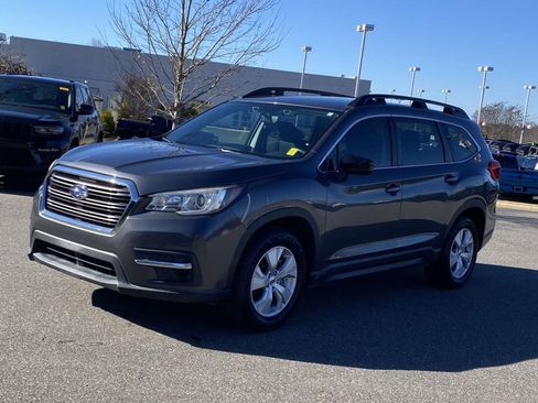 Used 2019 Subaru Ascent 8-Passenger image 3