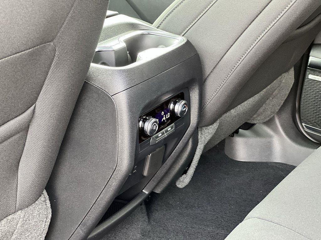 New 2026 GMC Acadia Elevation FWD image 25