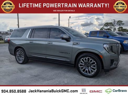 Used 2024 GMC Yukon XL Denali Ultimate AWD/4WD image 1