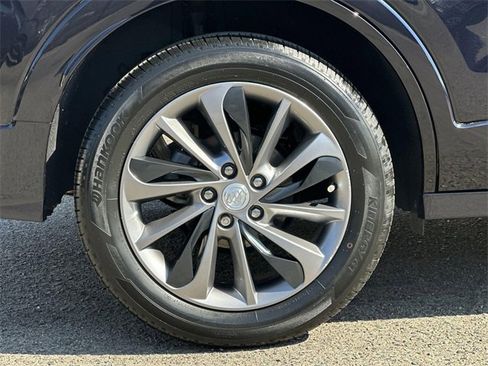 Used 2021 Buick Encore GX Select w/ Sport Touring Package image 30