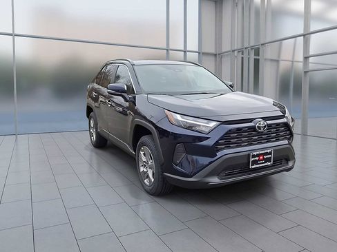 New 2025 Toyota RAV4 XLE image 5