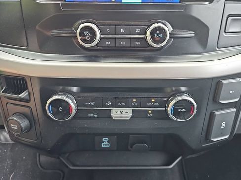 Used 2023 Ford F150 XLT RWD image 26