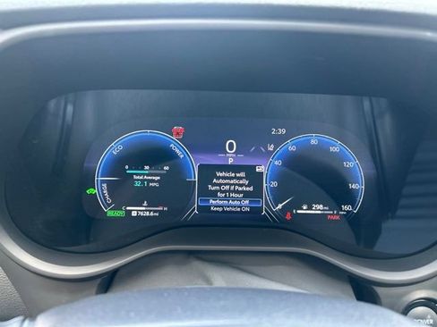 Used 2025 Toyota Sienna Platinum AWD/4WD image 14