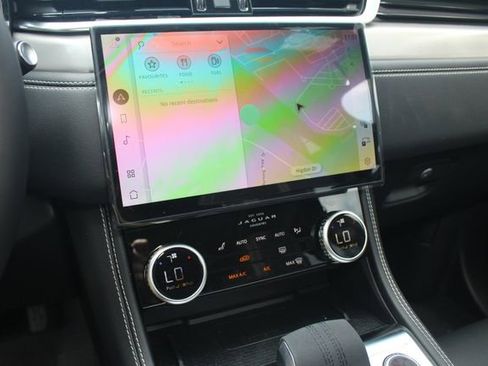 New 2026 Jaguar F-PACE R-Dynamic S image 16