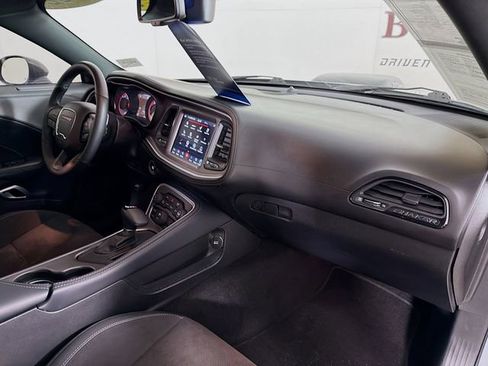Used 2022 Dodge Challenger R/T Scat Pack w/ Shaker Package RWD image 35