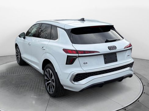 New 2026 Audi Q3 quattro 2.0T image 5