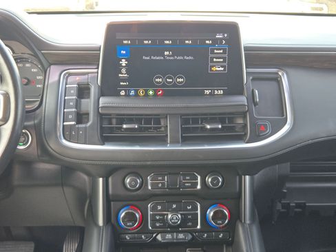Used 2021 Chevrolet Tahoe Z71 AWD/4WD image 17