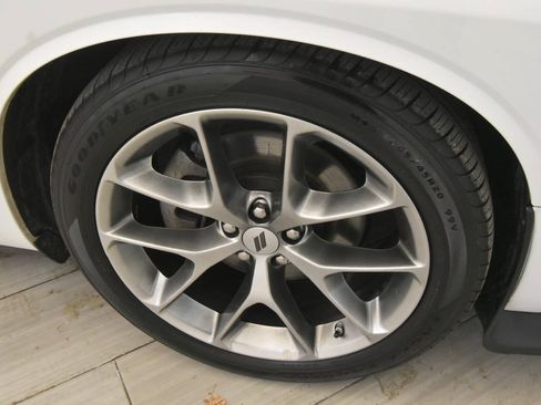 Used 2023 Dodge Challenger GT RWD image 10