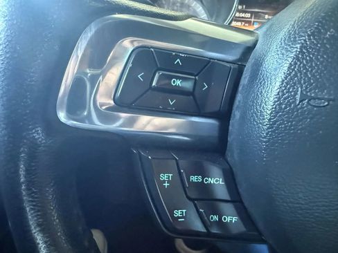 Used 2015 Ford Mustang GT image 27