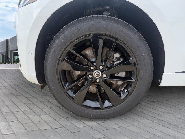 New 2026 Jaguar F-PACE R-Dynamic S AWD/4WD image 9