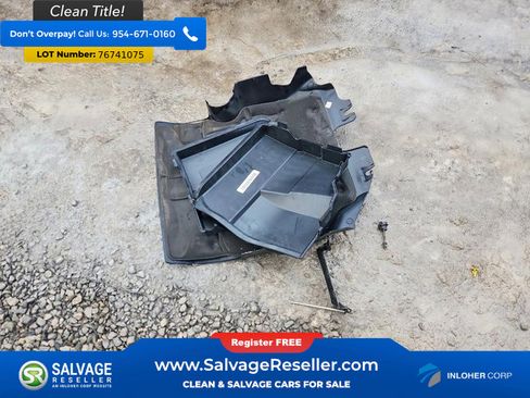 Used 2016 Land Rover LR4 HSE image 17