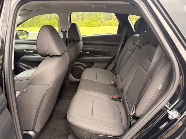 Used 2026 Hyundai Tucson SE FWD image 11