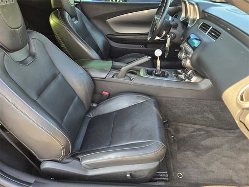 Used 2011 Chevrolet Camaro SS w/ RS Package image 16