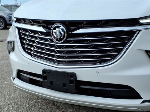 Certified 2023 Buick Enclave Essence image 33