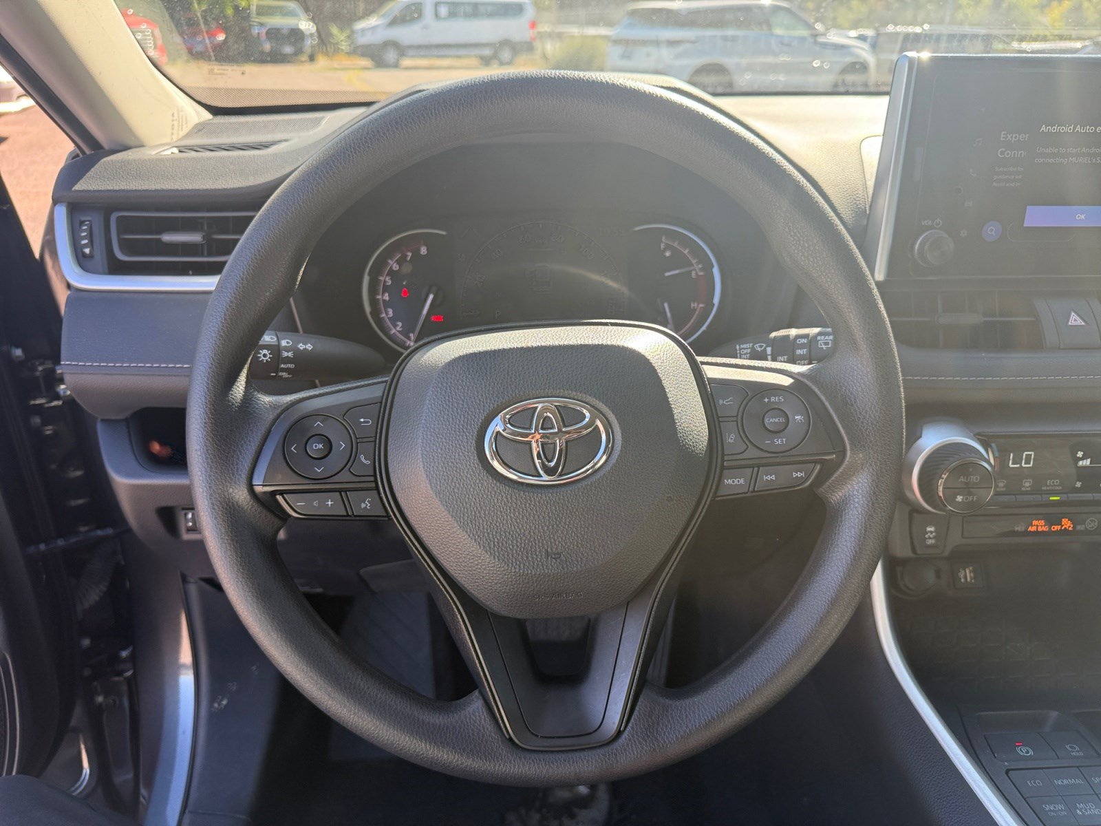 Used 2024 Toyota RAV4 XLE AWD/4WD image 9