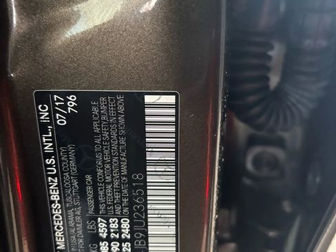 Used 2018 Mercedes-Benz C 300 Sedan image 21