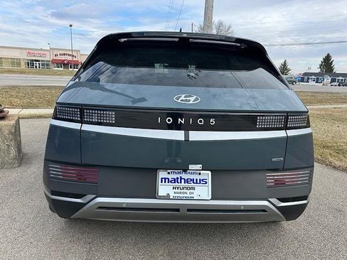 New 2024 Hyundai Ioniq 5 SE image 5