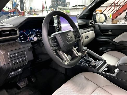 Used 2024 Toyota Tacoma Limited image 14