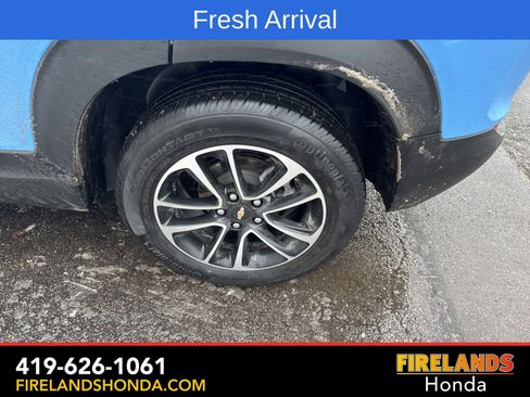 Used 2024 Chevrolet TrailBlazer LT w/ LT Cold Weather Package image 13