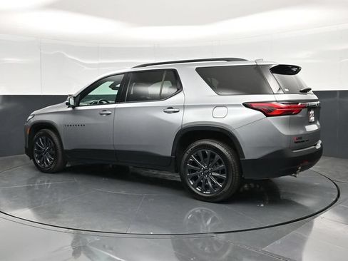Used 2023 Chevrolet Traverse RS w/ LPO, Floor Liner Package AWD/4WD image 10
