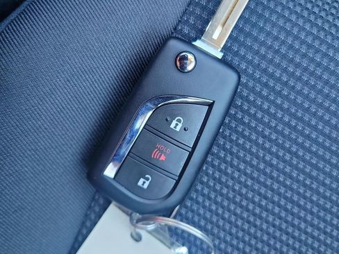 Certified 2025 Toyota RAV4 LE image 35