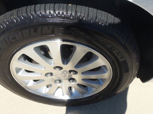 Used 2008 Buick Lucerne CX w/ Driver Confidence Package image 19