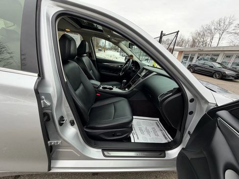 Used 2015 INFINITI Q50 2.0t w/ Moonroof Package image 13