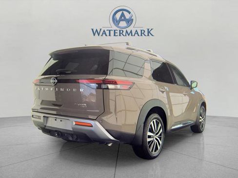 Used 2025 Nissan Pathfinder Platinum w/ Cargo Package AWD/4WD image 5