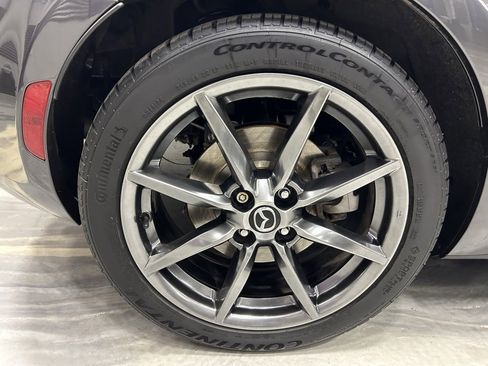Used 2017 MAZDA MX-5 Miata RF Grand Touring image 22