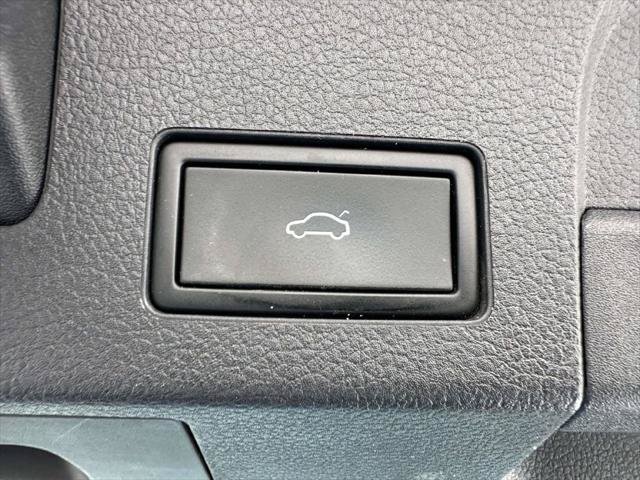 Used 2023 Volkswagen Arteon SEL AWD/4WD image 12