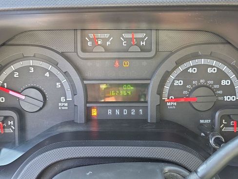 Used 2013 Ford E-250 and Econoline 250 E-250 w/ PWR Group image 10