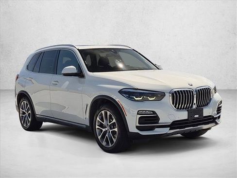 Used 2020 BMW X5 xDrive40i w/ Premium Package AWD/4WD image 3