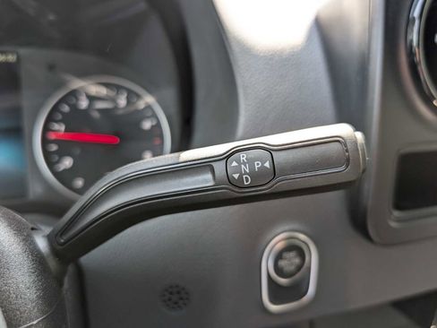 Used 2024 Mercedes-Benz Sprinter 2500 image 30