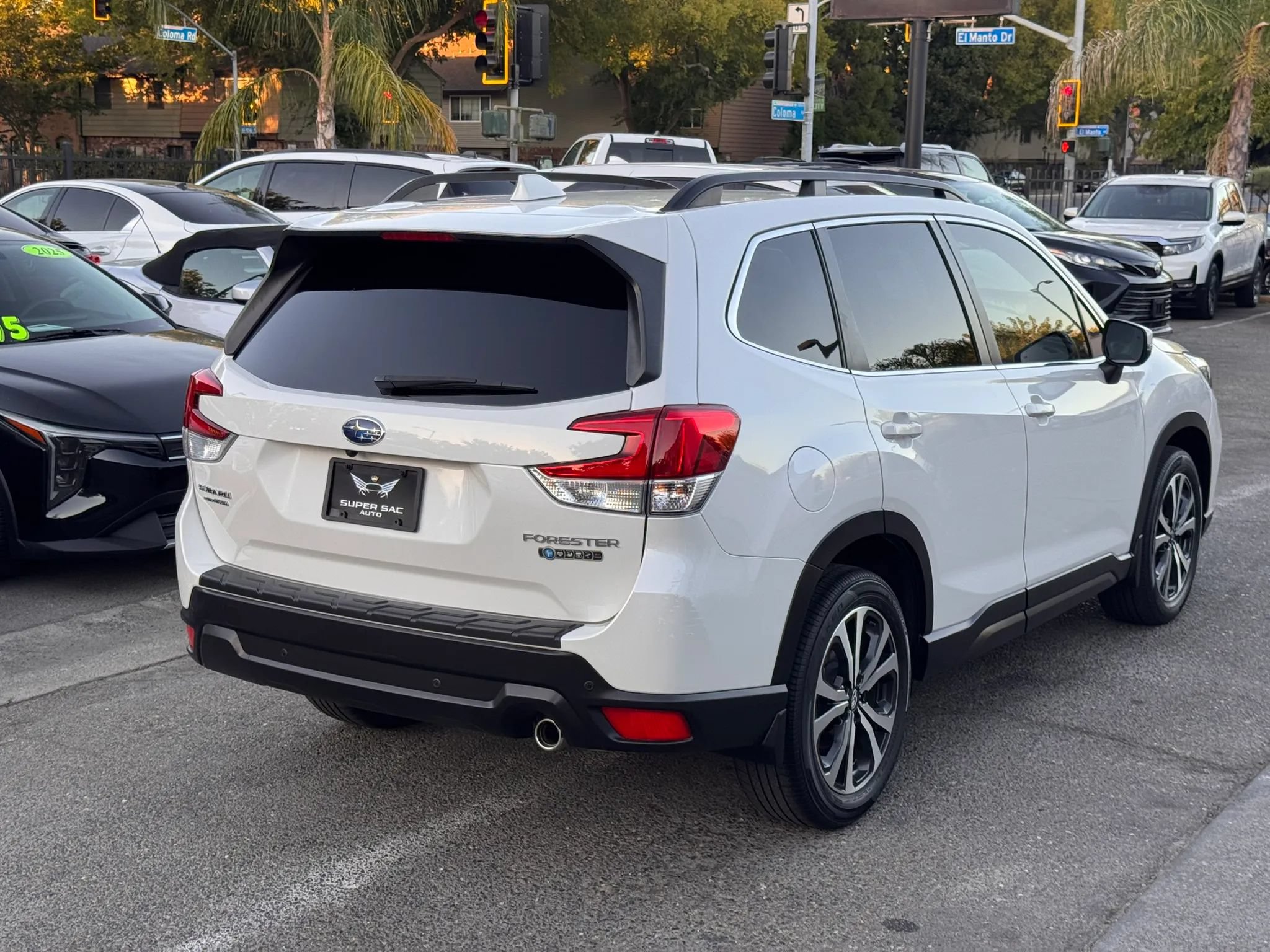 Used 2021 Subaru Forester Limited w/ Popular Package #3 AWD/4WD image 6