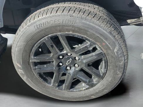 New 2026 Chevrolet Silverado 1500 Custom RWD image 31