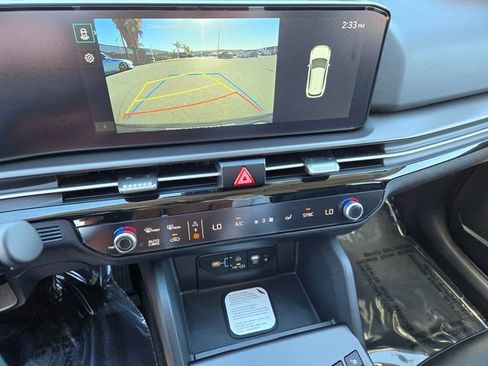 New 2026 Kia Sportage EX image 11