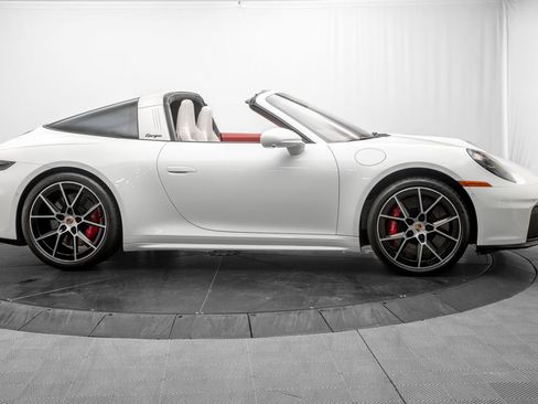 Used 2026 Porsche 911 Targa 4 GTS AWD/4WD image 8