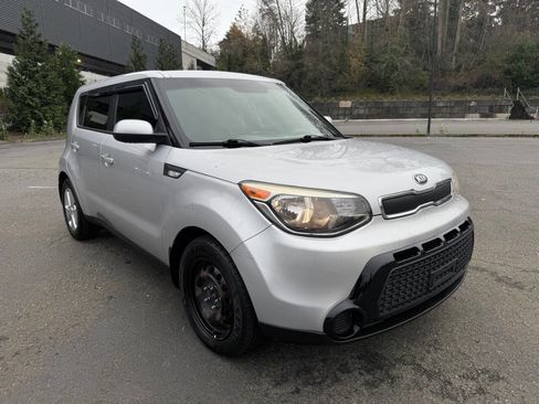Used 2014 Kia Soul image 2