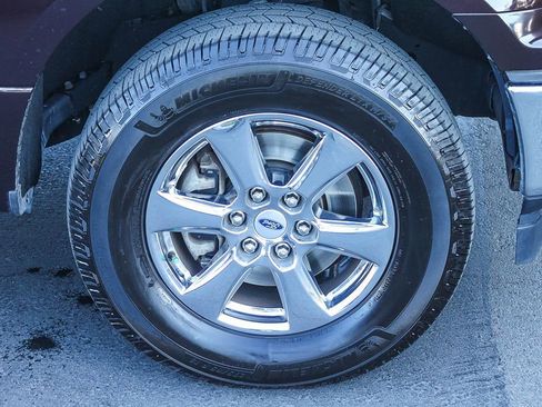 Used 2018 Ford F150 XLT w/ Equipment Group 302A Luxury AWD/4WD image 14