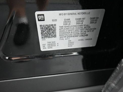 Used 2022 Cadillac XT4 Sport w/ Safety Alert Package FWD image 19