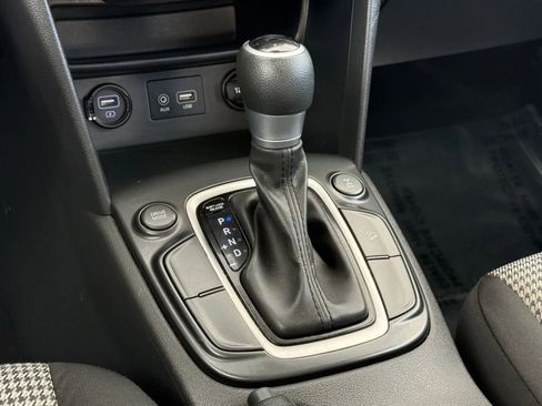 Used 2020 Hyundai Kona SE image 14