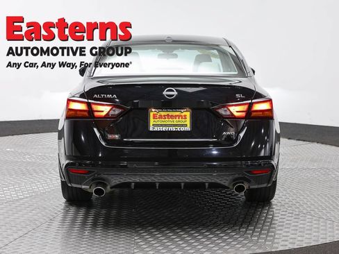 Used 2024 Nissan Altima 2.5 SL AWD/4WD image 6