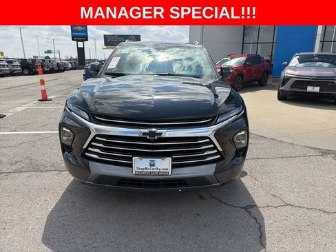 Used 2023 Chevrolet Blazer Premier w/ Driver Confidence II Package FWD image 8