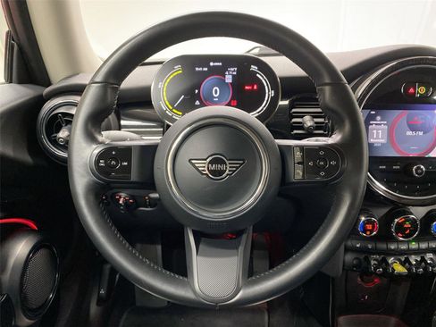 Used 2023 MINI Cooper SE image 15