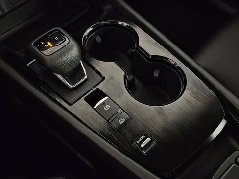 Used 2022 Nissan Rogue SV w/ SV Premium Package image 16