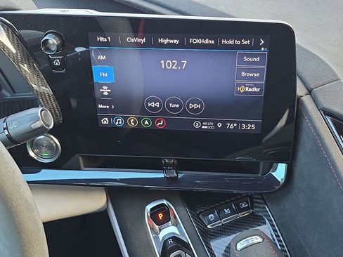 Used 2023 Chevrolet Corvette Stingray Premium Conv w/ Z51 Performance Package image 13