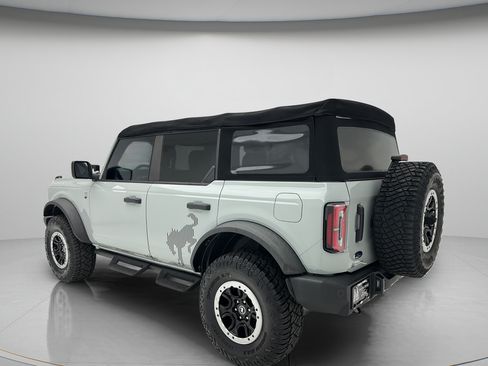 Used 2023 Ford Bronco Big Bend w/ Sasquatch Package AWD/4WD image 4